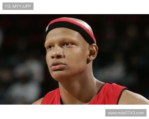 全球顶级后卫足球明星盘点与他们的传奇故事 全球顶级后卫足球明星盘点与他们的传奇故事