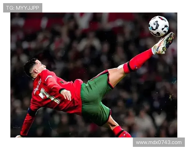 全球足球明星简介与成就汇总大全 全球足球明星简介与成就汇总大全