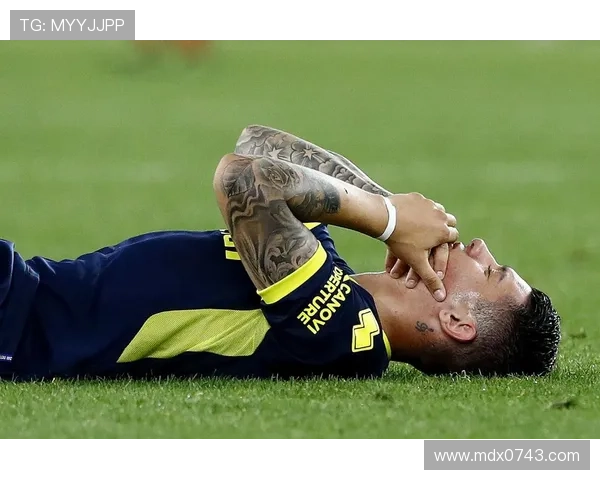 内马尔展现足球与舞蹈完美结合的魅力瞬间 内马尔展现足球与舞蹈完美结合的魅力瞬间