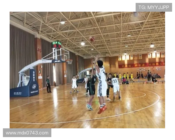 杭州网球队的崛起之路:从默默无闻到总决赛的辉煌历程 杭州网球队的崛起之路:从默默无闻到总决赛的辉煌历程