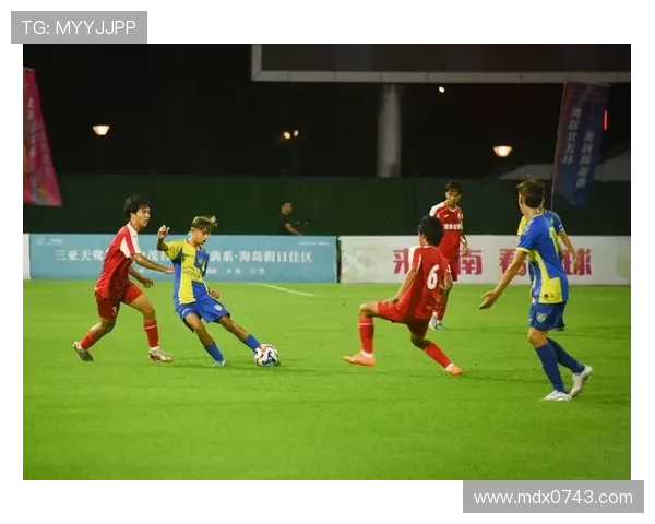 高清足球明星旗帜图片展示让你感受球场激情与荣耀